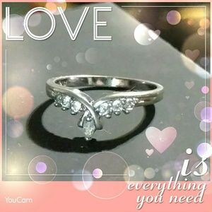 Beautiful Nevada Silver ring